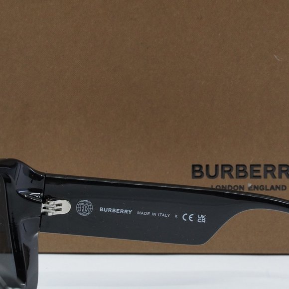 FINAL PRICE NEW BURBERRY BE4401U 300187 BLACK GREY SUNGLASSES - Picture 6 of 10